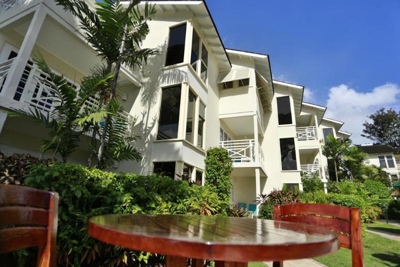Treasure Beach Art Hotel, An Autograph Collection All-Inclusive Resort (Adults Only) Сейнт Джеймс Екстериор снимка